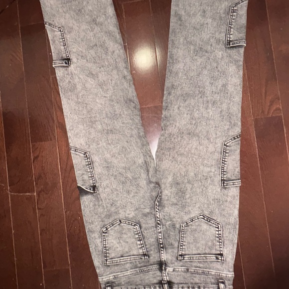 BAMBOO Black Patchwork Women Jeans - Picture 2 of 3